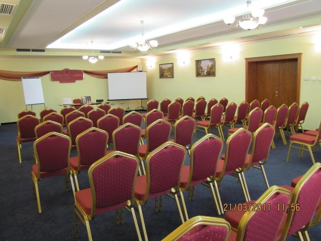 Hotel Lukacs Superior Kazincbarcika Dış mekan fotoğraf